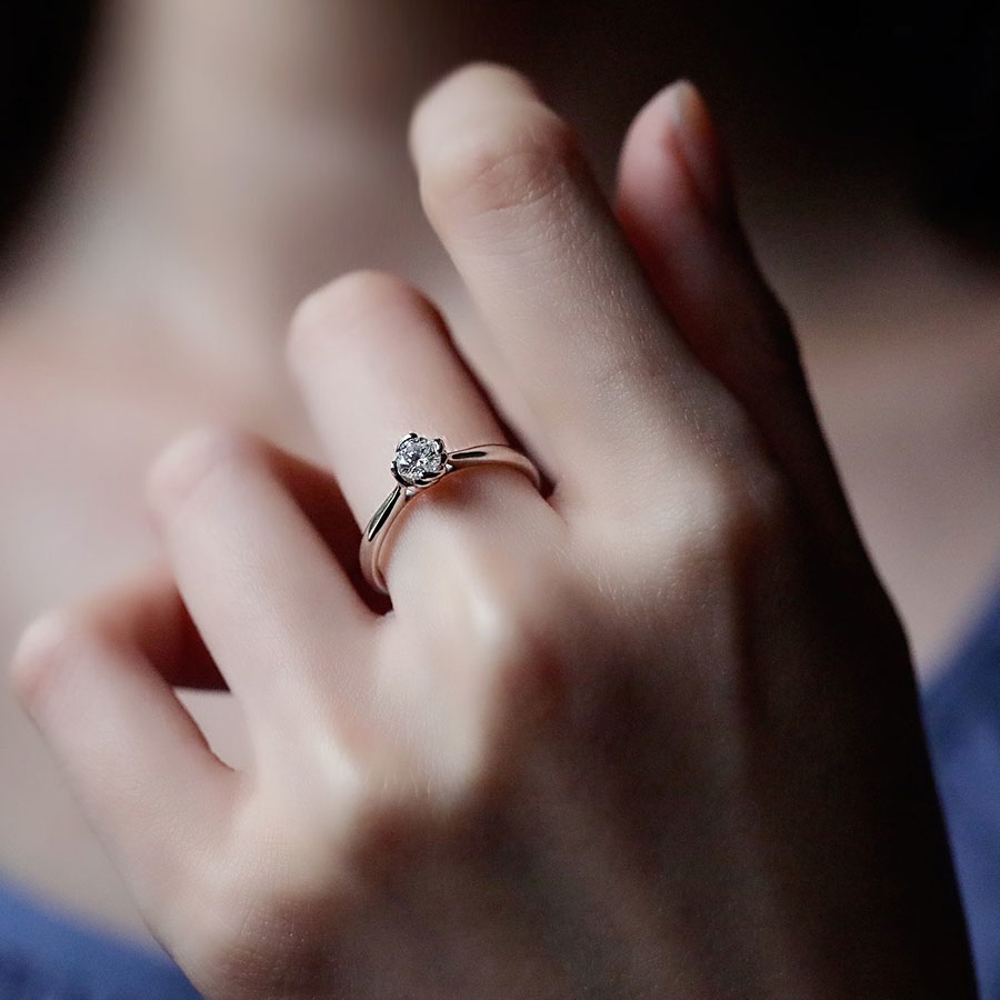 愛苗 — GIA30分鑽石戒指