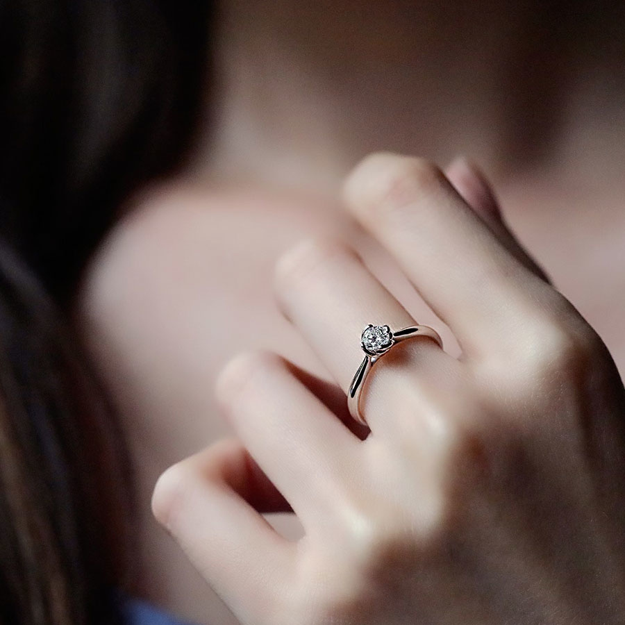 愛苗 — GIA30分鑽石戒指