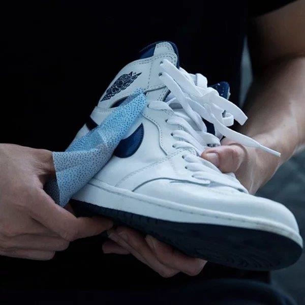 刷鞋專用!! 清潔濕紙巾 | 1盒30片 (逢星期日截單後7-14個工作天發貨)