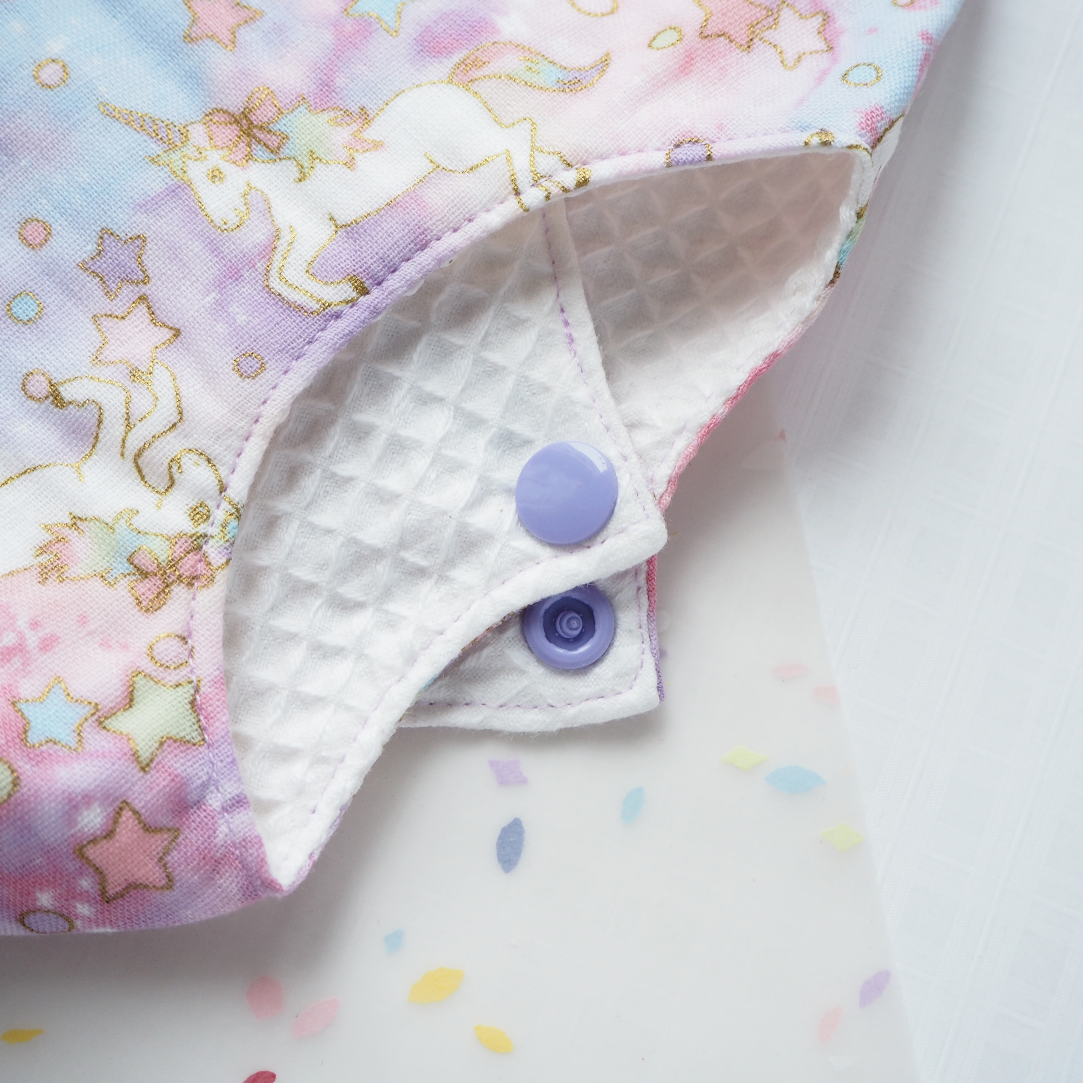 獨角獸圖案 貝果造型口水肩 彌月禮物