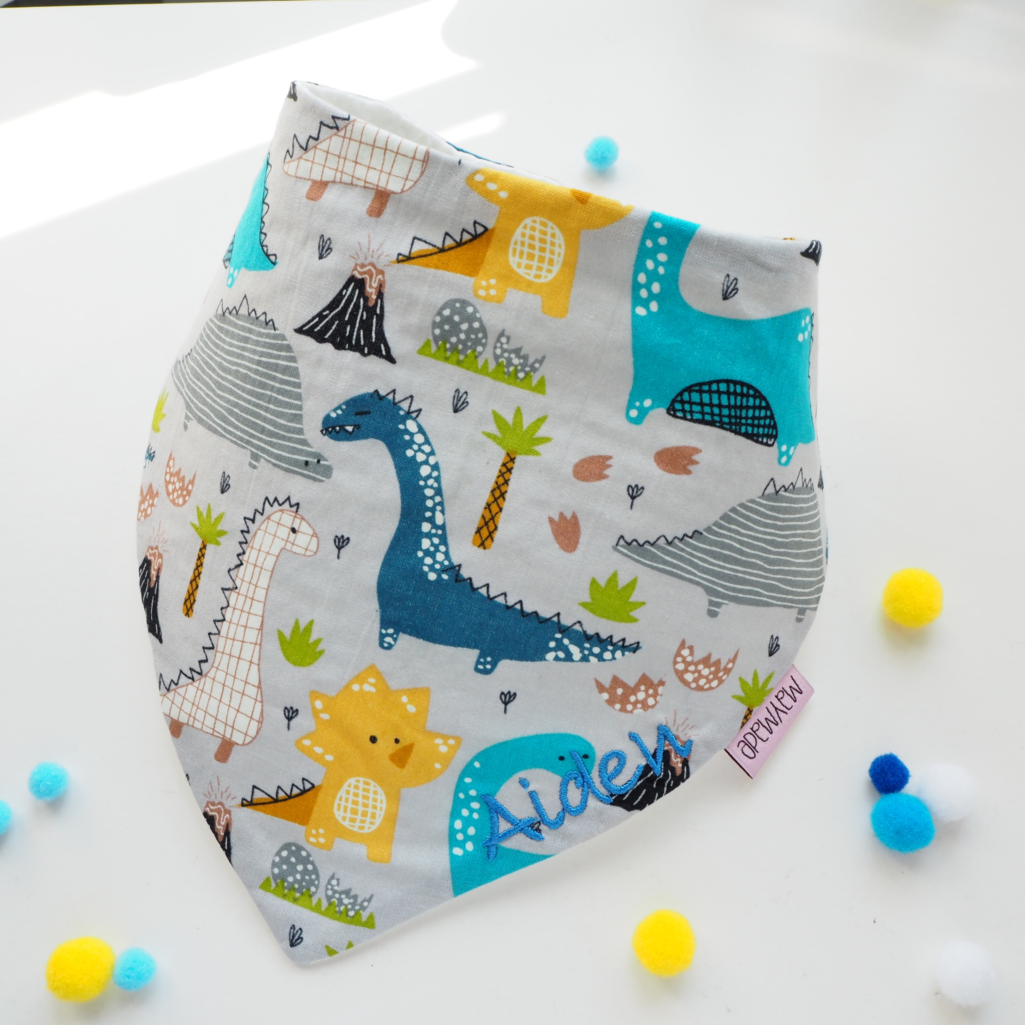 自選圖案 三角領巾造型口水肩 彌月禮物