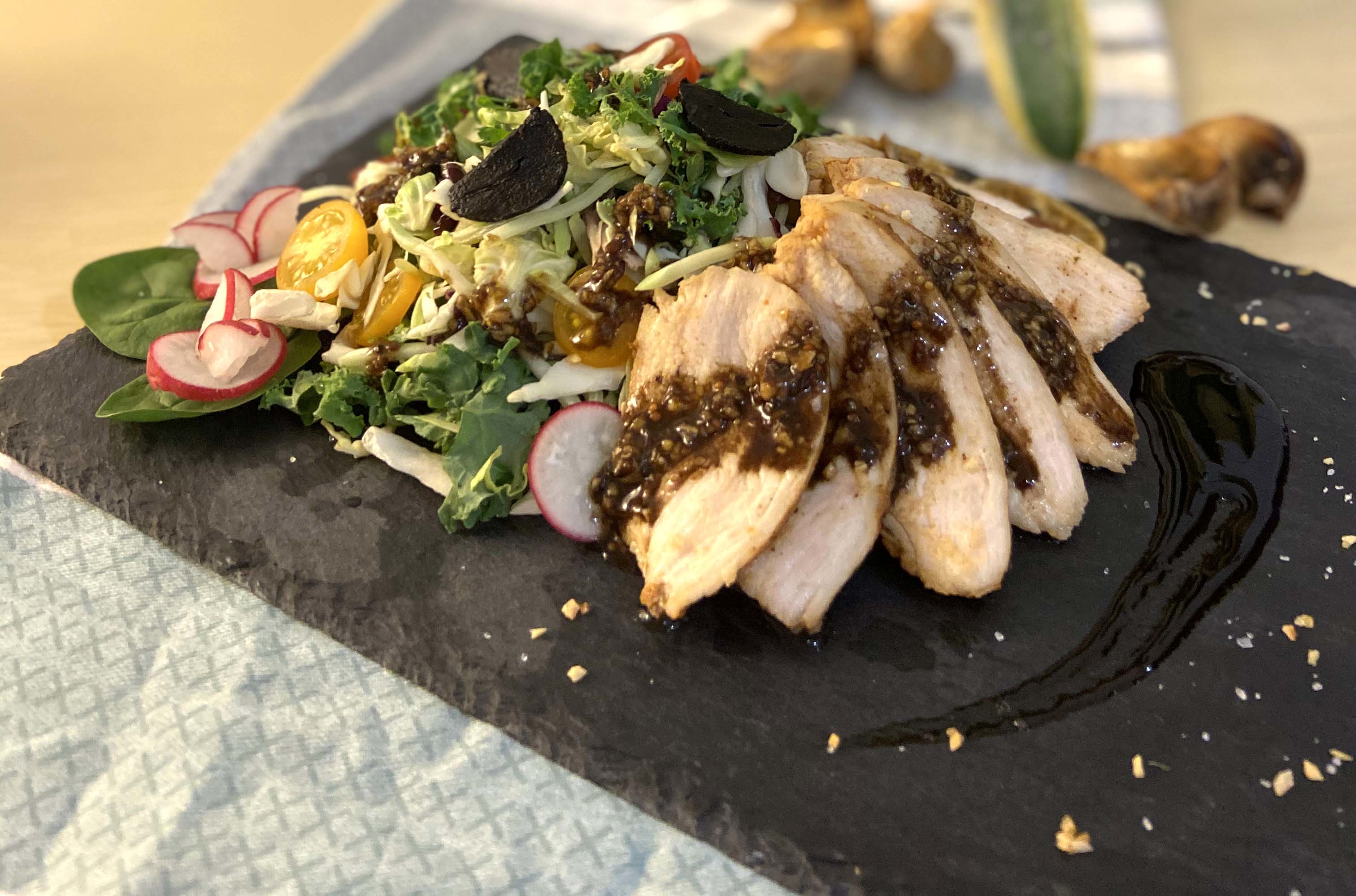 黑蒜沙拉醬,黑蒜,蒜頭,沙律菜,自家製,做法,食譜, 家常菜, 煮餸,食療,製作方法,素食食譜