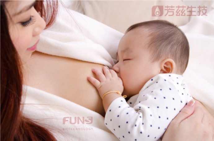 產婦哺乳期可以食用燕窩嗎？燕窩具有很強的養顏、強身、抗衰老功效，備受女性和老年人青睞。特別是孕婦在生產前兩三個月食用燕窩，能使母親身體強健，新生嬰兒抵抗力增加、皮膚更白皙。