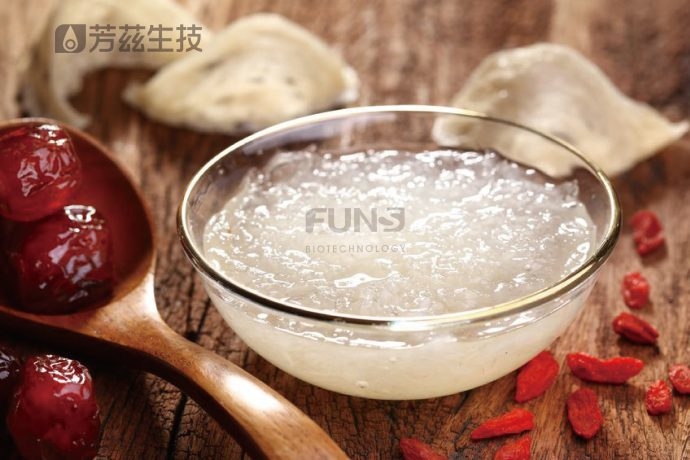 【燕窩】顧名思義，就是燕子的窩。和大多數的禽鳥一般，金絲燕本身並不住在燕窩裡，只有要孵育後代時才會築巢。然而並非每種燕子的窩都是可以食用的，喝燕窩這個行為會害燕子無家可歸，真的嗎？我喝燕窩飲真的會害燕子沒有家了嗎？』