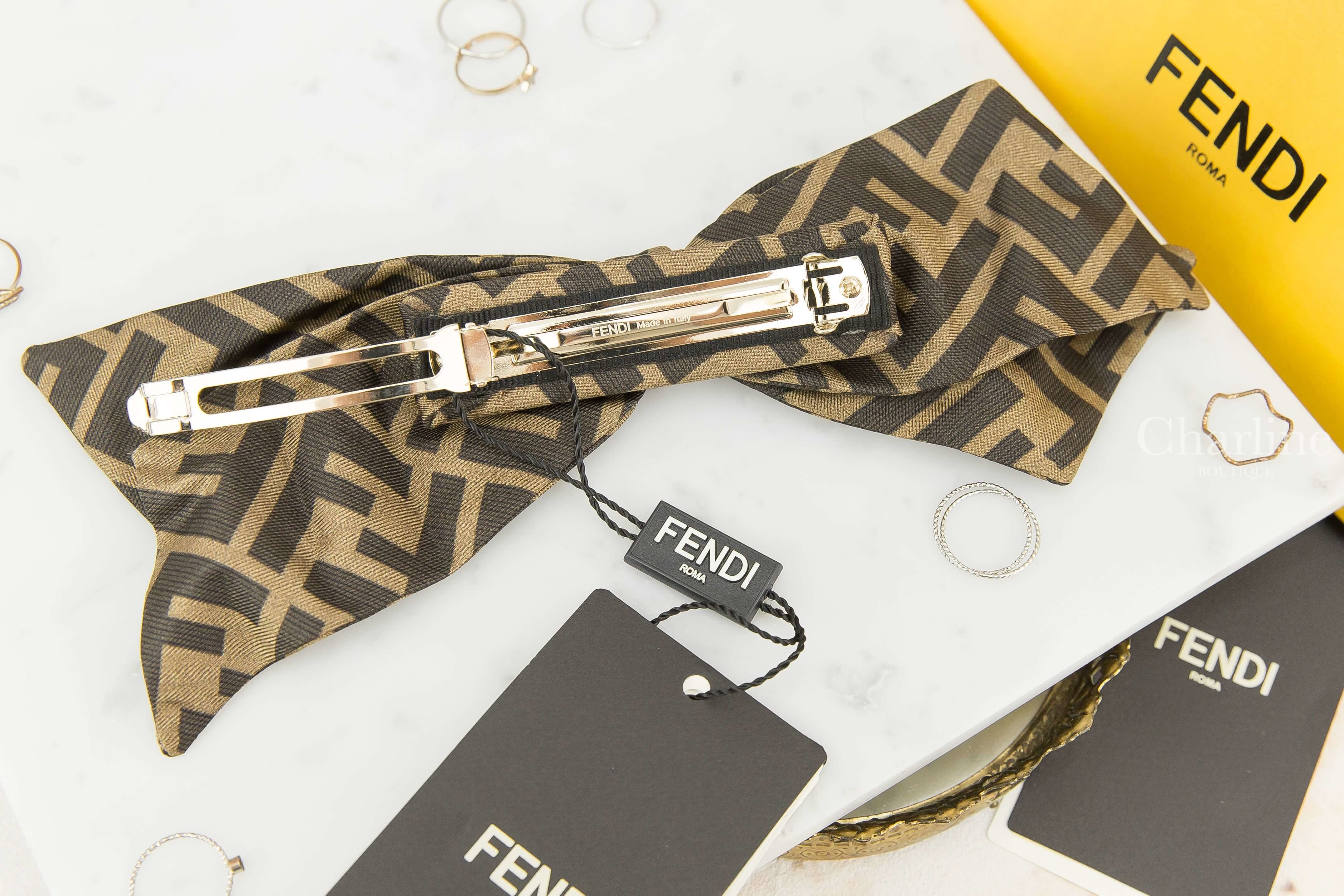 Fendi Hair Clip 咖啡色老花蝴蝶結真絲髮飾-Charline Boutique 精品代購