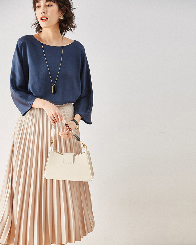 DEER.W 百褶絲緞長裙 杏色