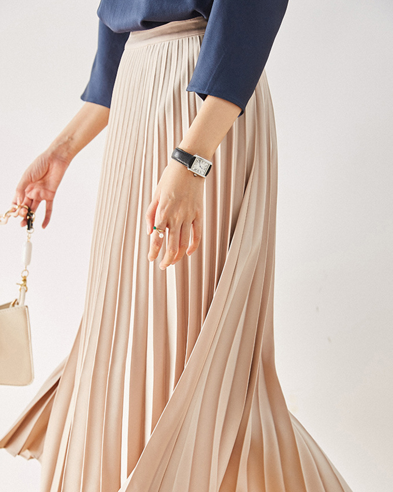DEER.W 百褶絲緞長裙 杏色