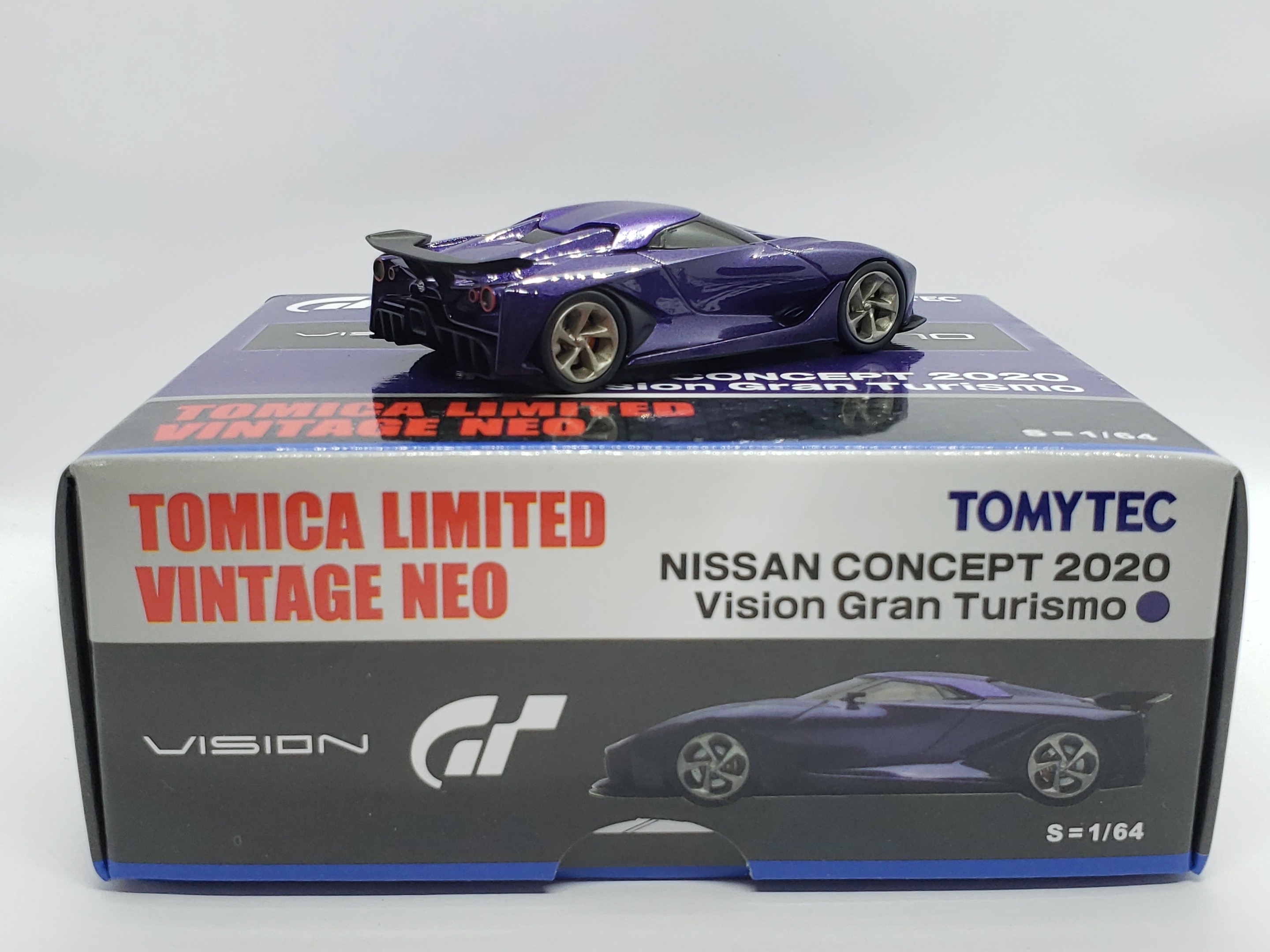Tomica Limited Vintage NEO Nissan Concept 2020 Vision Gran 