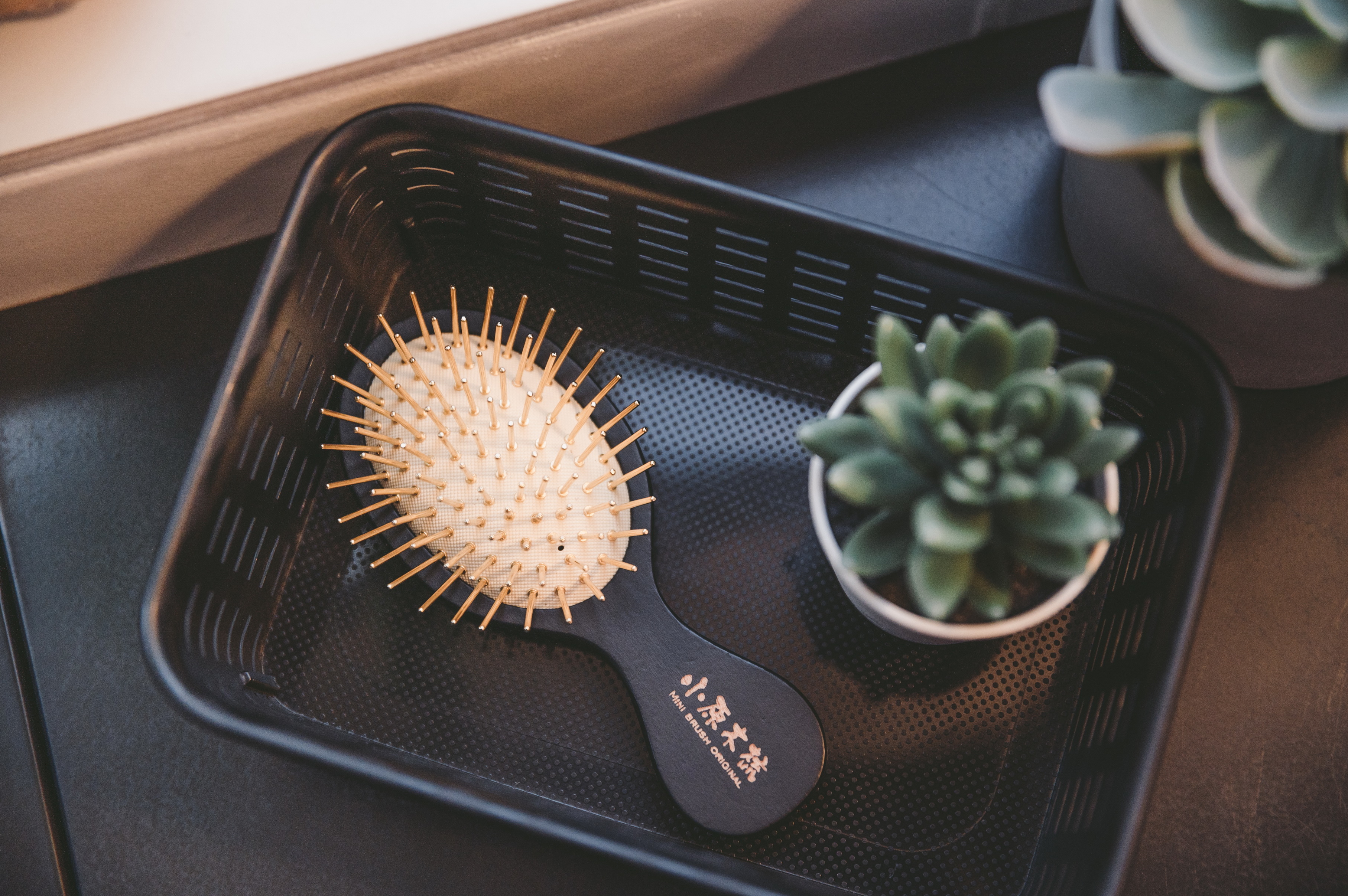 【小原木梳】小桃黃金梳(頭痛救星)