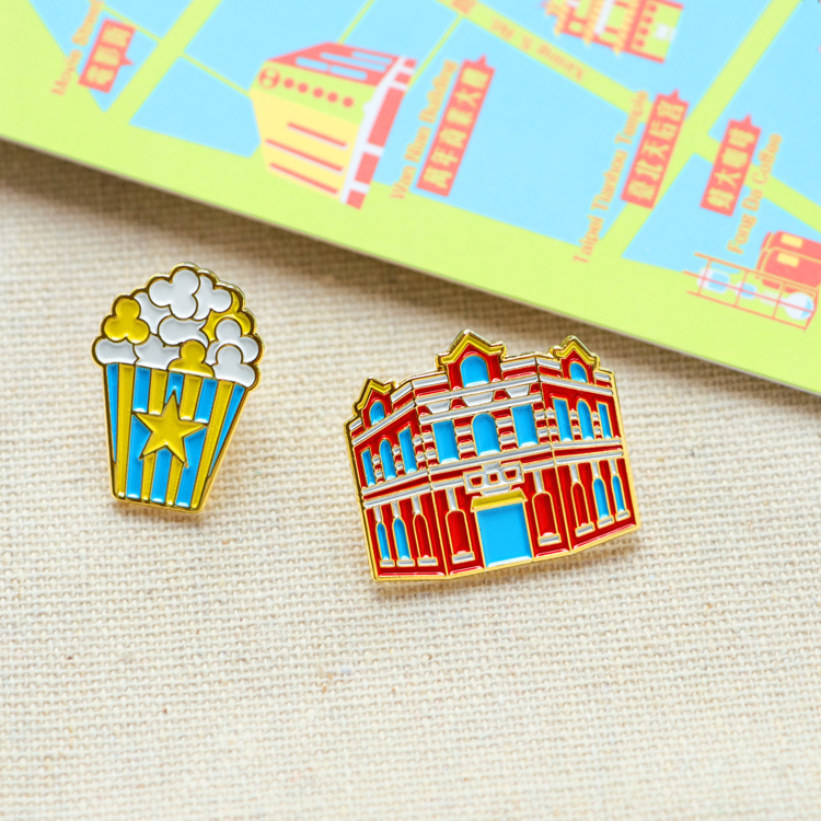 《PIN地圖・西門町》徽章與明信片組