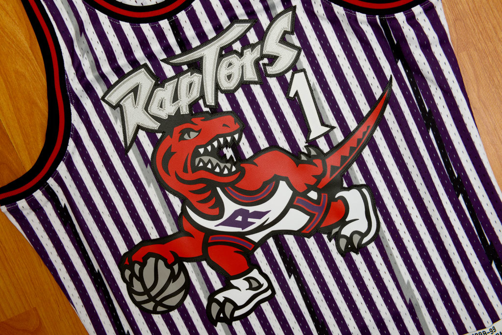 Mitchell & Ness 多倫多暴龍隊 Tracy McGrady Stripes Swingman 球衣