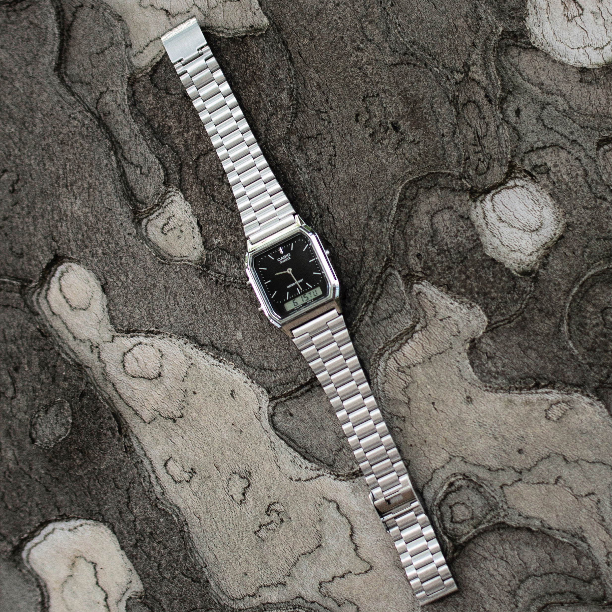 CASIO AQ-230A-1D 銀色 黑面 雙顯 方形 復古錶