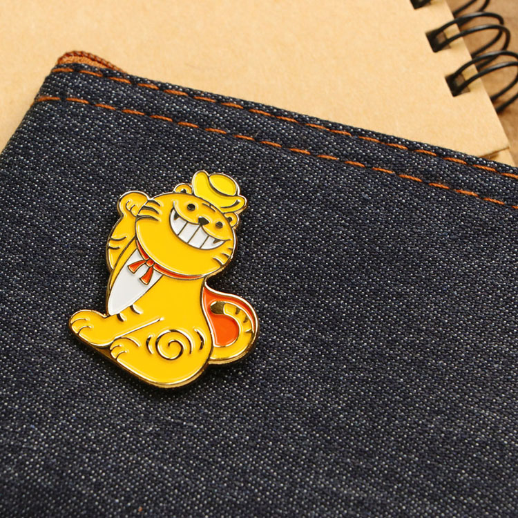 虎爺徽章・虎笑錢來財運旺