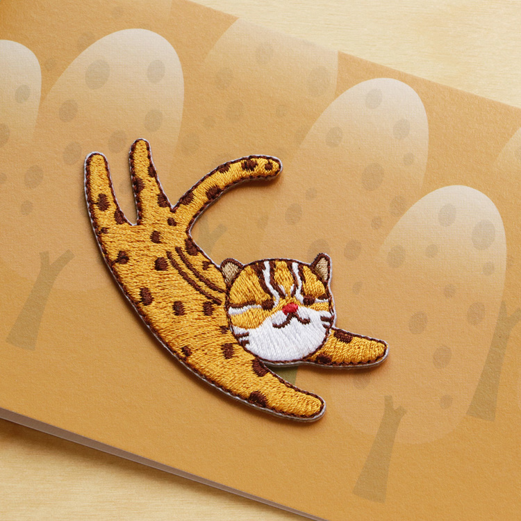 《島嶼漫舞》繡片與萬用卡組・台灣石虎