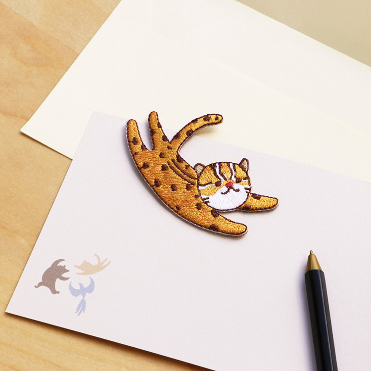 《島嶼漫舞》繡片與萬用卡組・台灣石虎