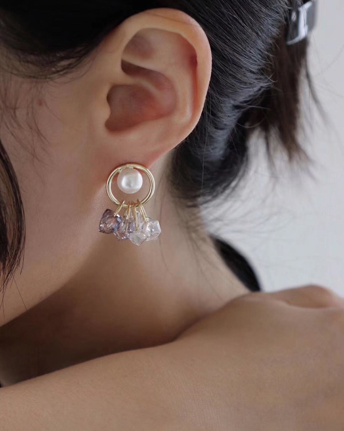 巴黎舞者。925銀針耳環