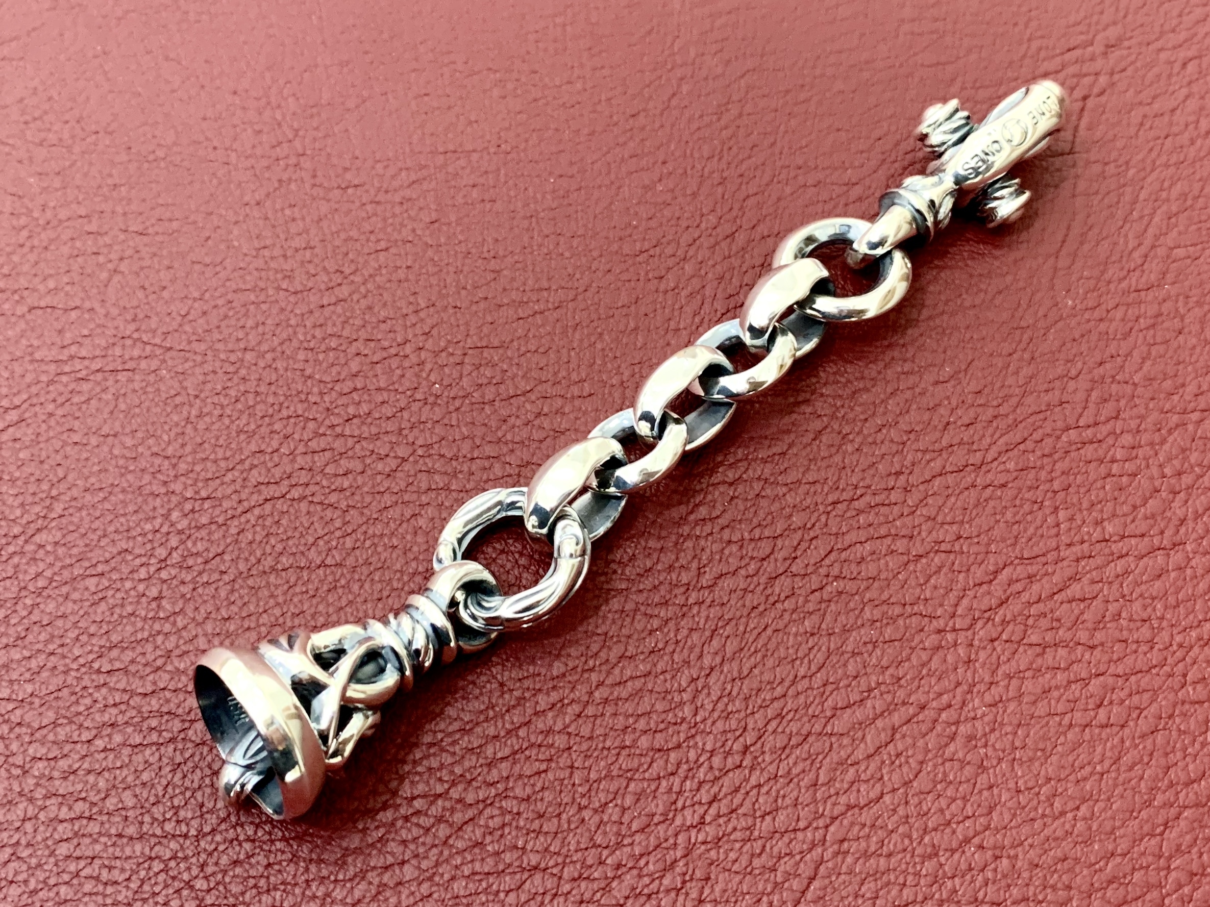 Silk Cygnet with Crane Bell M