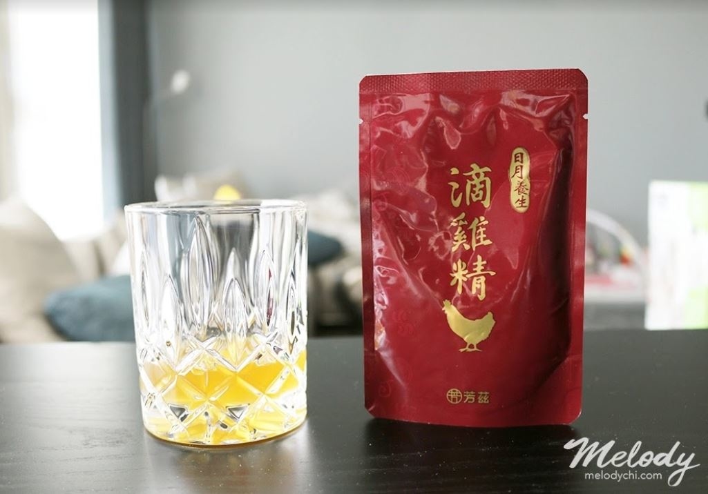 哺餵母奶真的是一件甜蜜的負荷，總是想給她最好的，但又常常一邊擠奶一邊覺得自己快要被榨乾了，所以母乳媽媽真的很需要好好補一下， 這篇來跟大家分享我產後喝的日月養生滴雞精，是曾國城代言的，很好喝、無腥味，零脂肪、零膽固醇，完全不用怕會越補越胖。