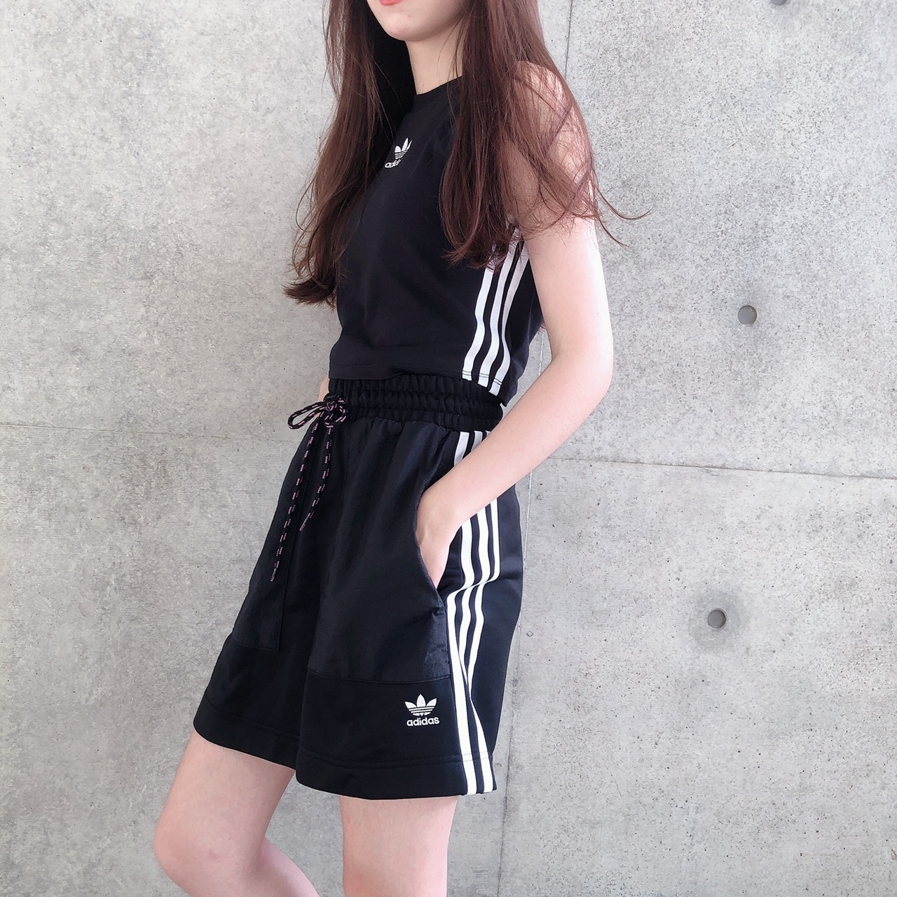 ADIDAS 拼接綁帶短裙