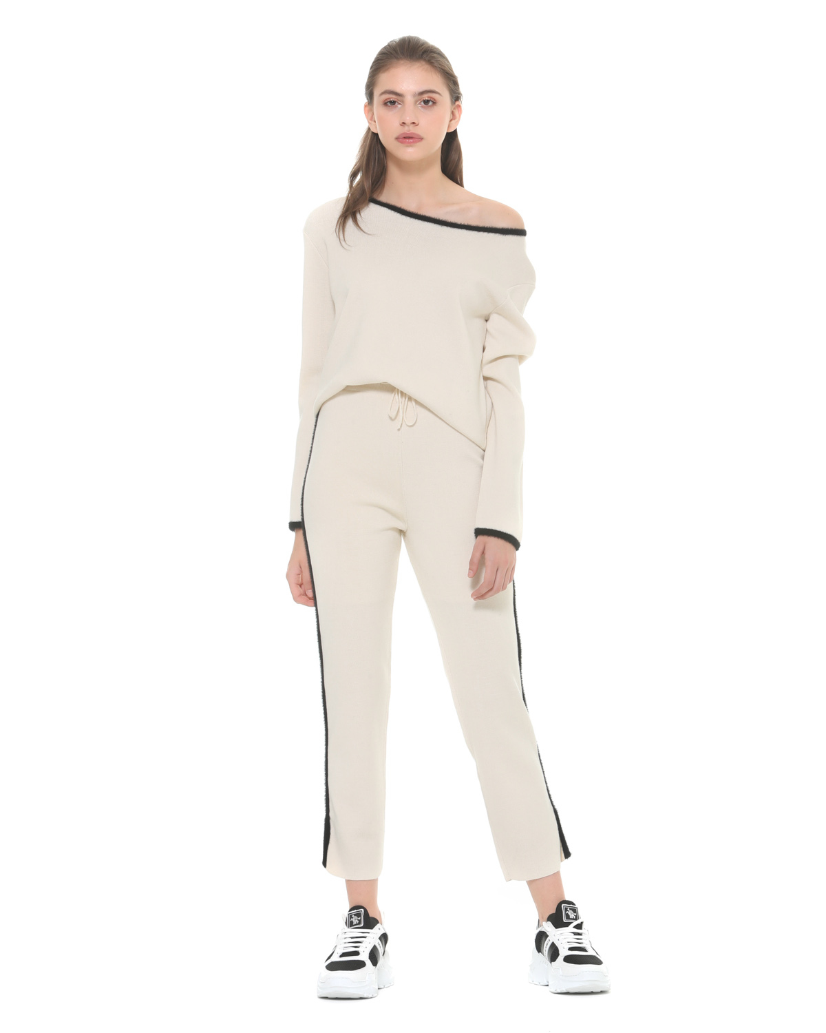 【SILVIAN HEACH】領口黑邊長袖針織上衣