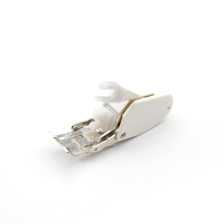 〔家用型〕開口均勻送布壓布腳