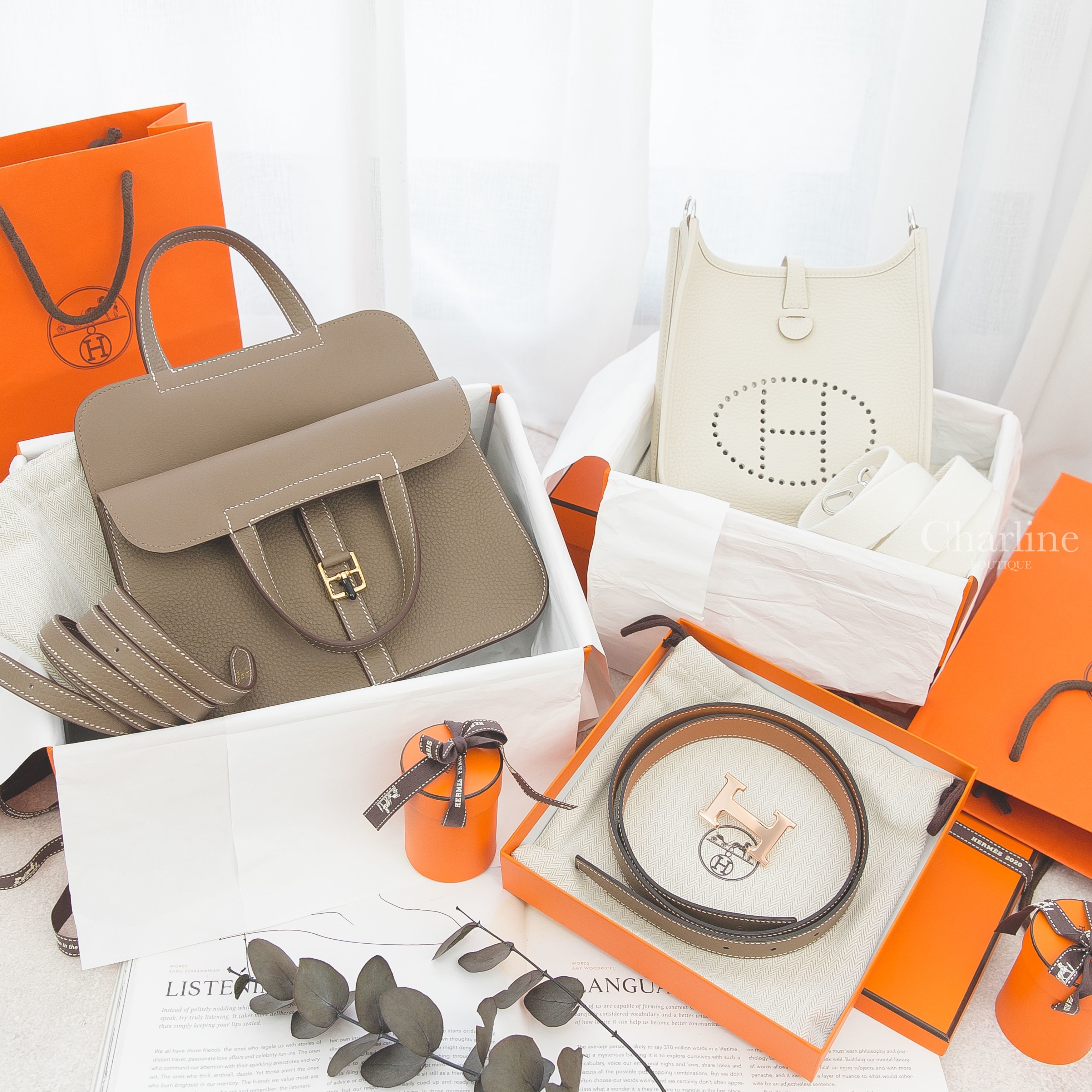 Hermès Halzan 大象灰金釦手提肩背包,Hermès Evelyne 奶昔白銀釦簍空洞洞肩背包,Hermès Mini Constance Belt Buckle 焦糖色/大象灰玫瑰金釦雙面皮帶-Charline Boutique 精品代購
