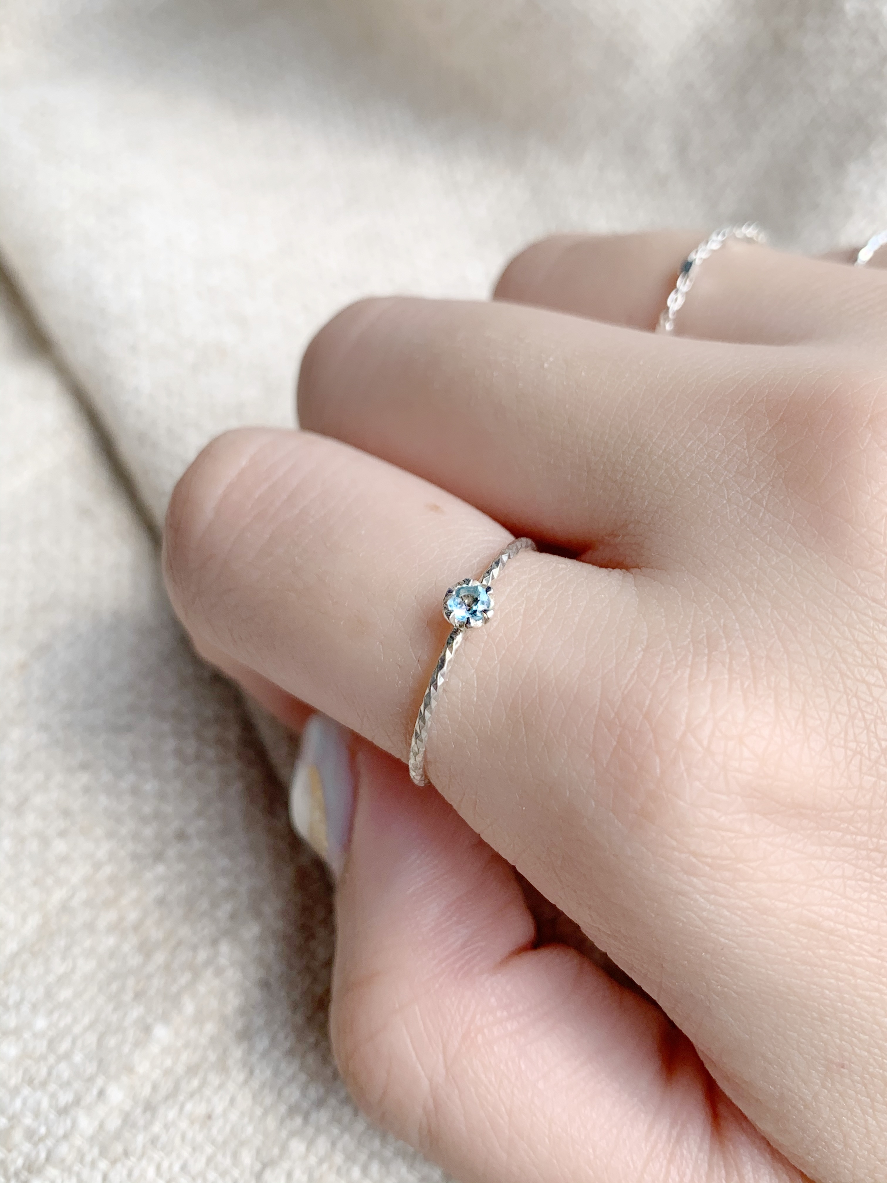 小花六爪倫敦托帕石滿天星戒指