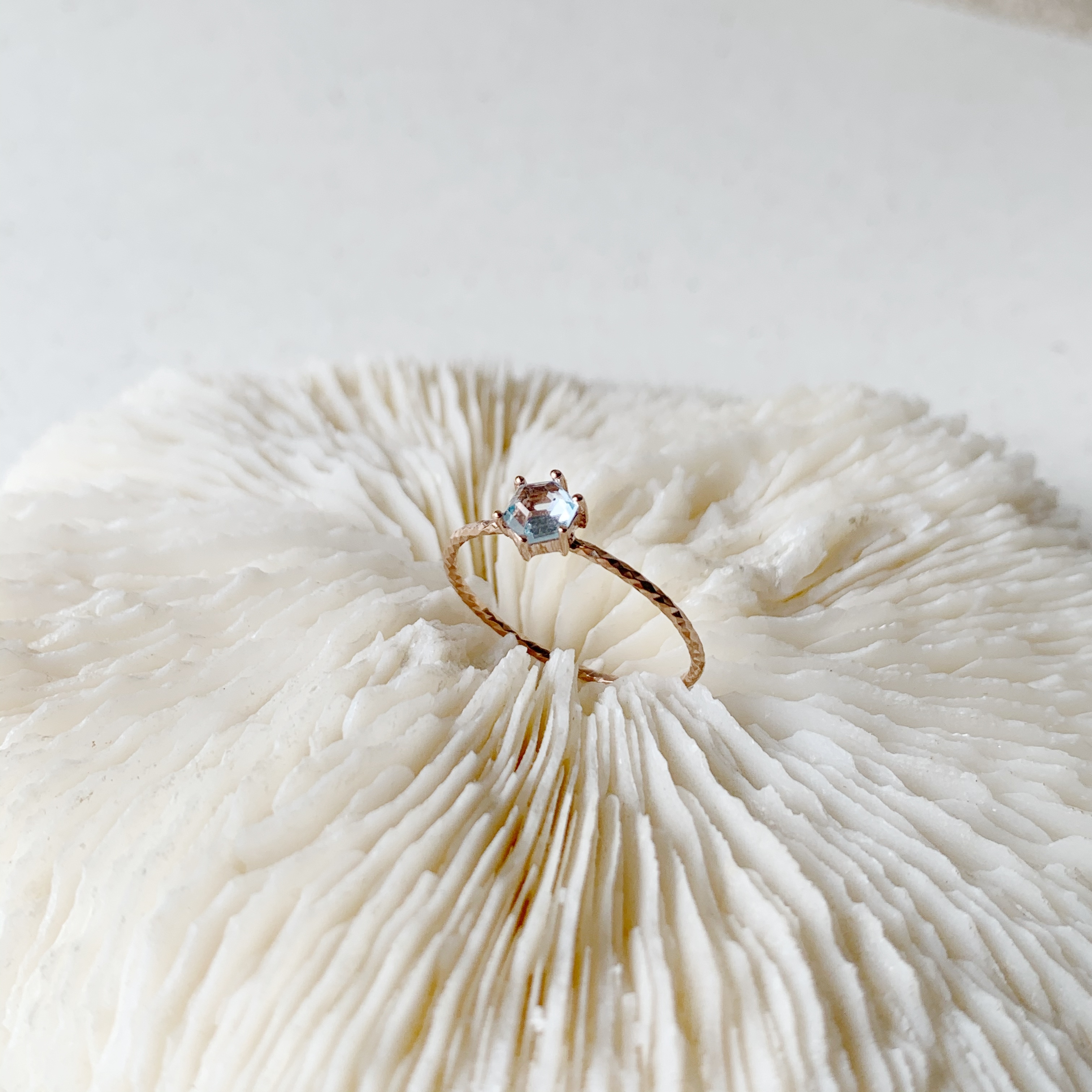 六爪托帕石滿天星戒指