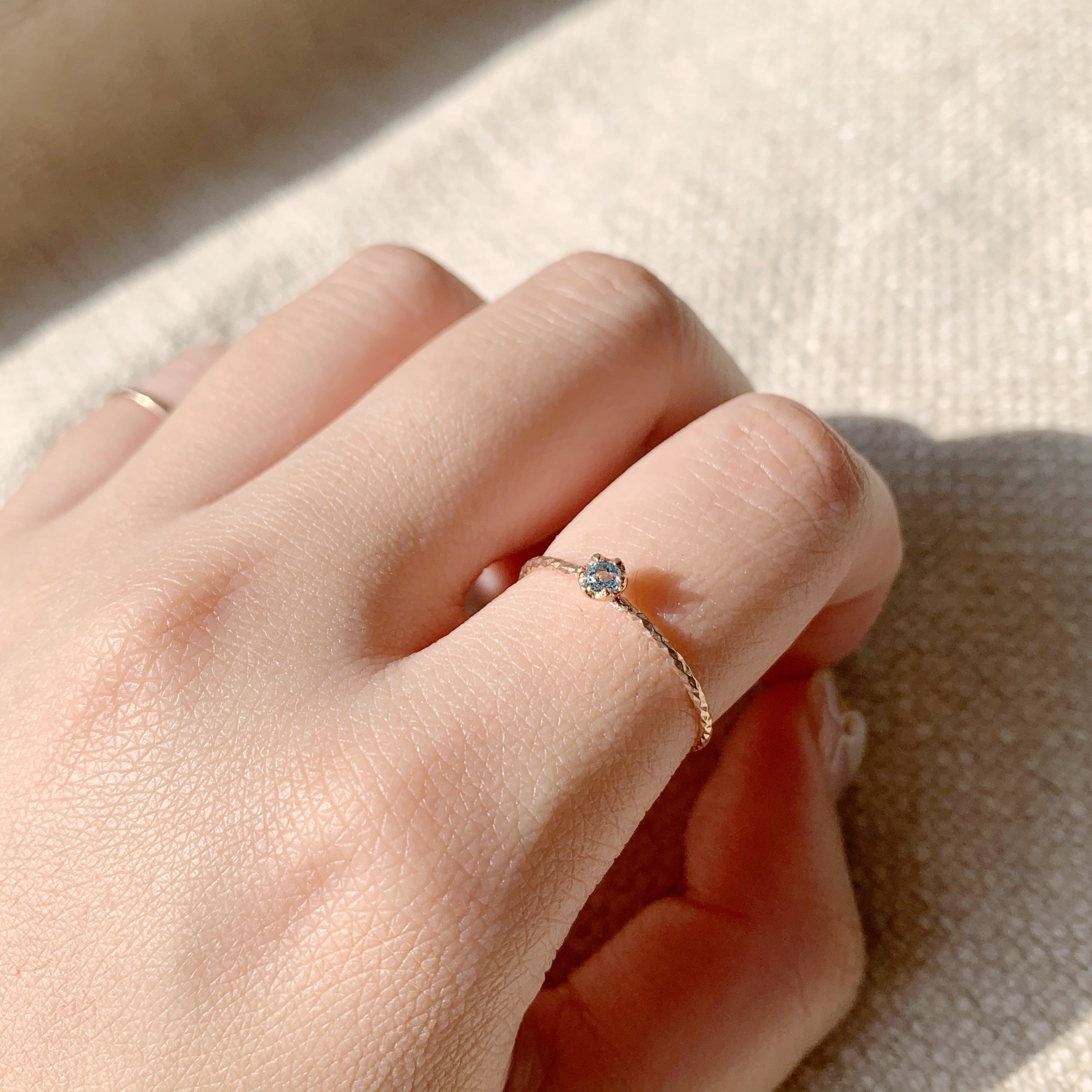 小花六爪倫敦托帕石滿天星戒指