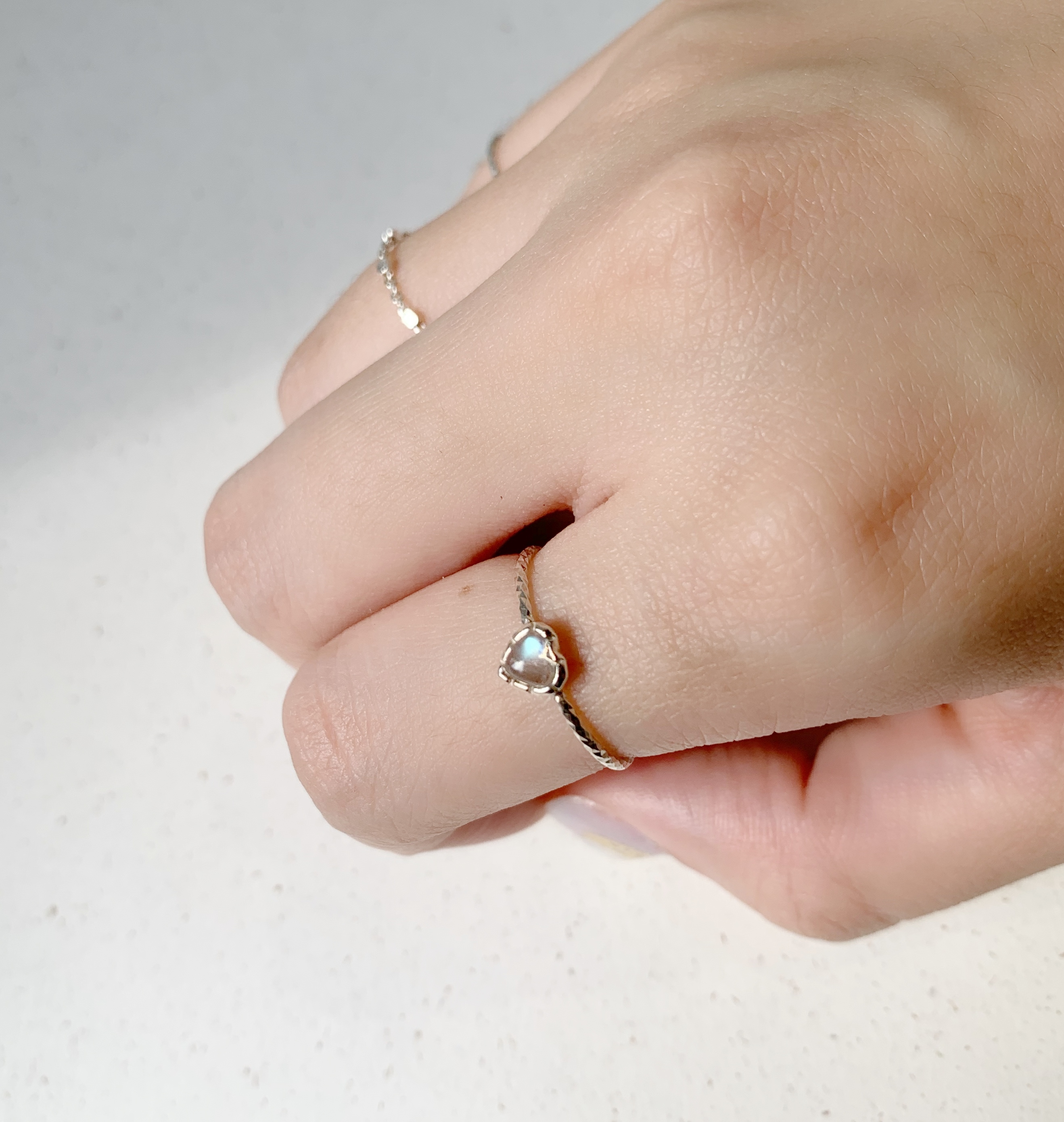 QQ heart 金綠光拉長石滿天星戒