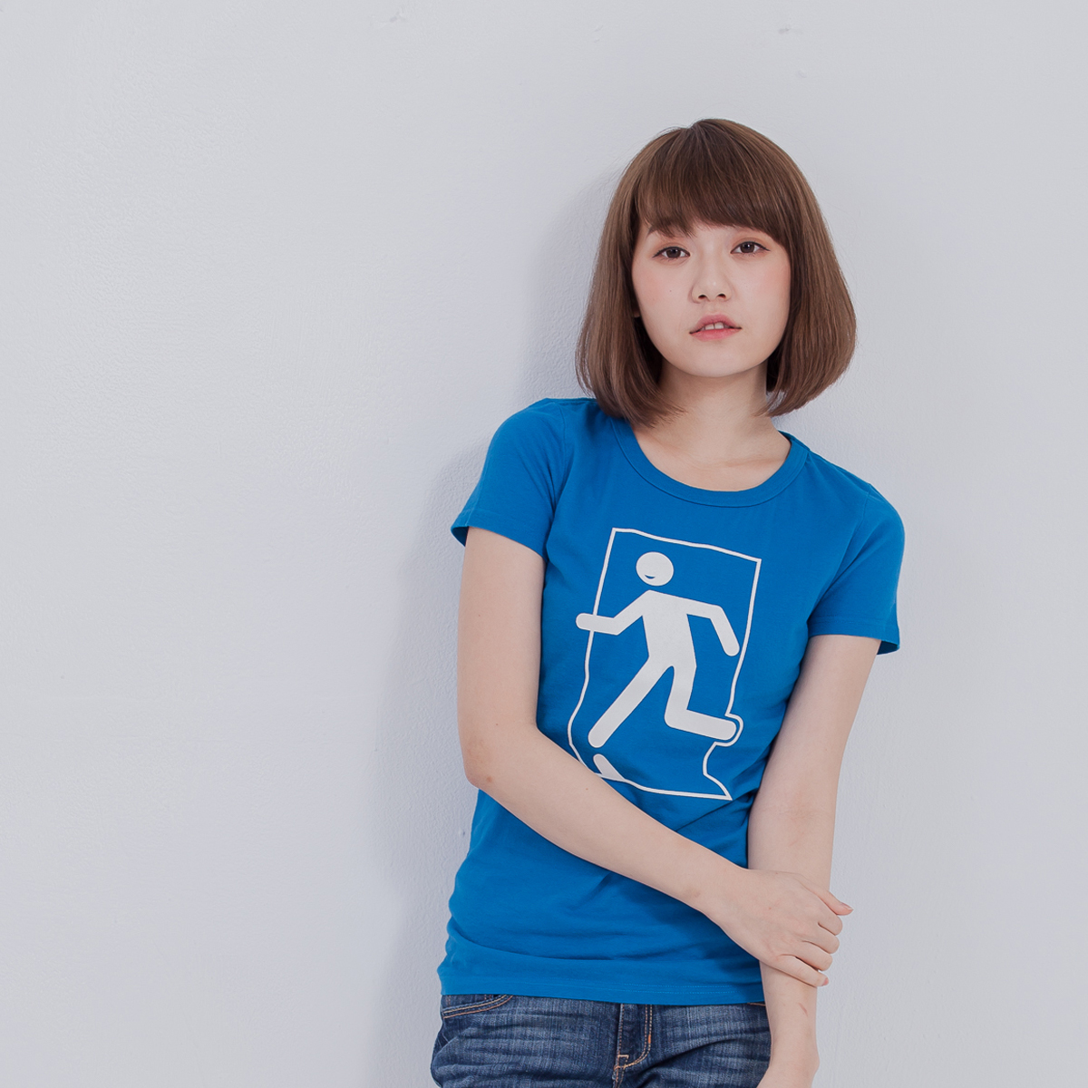 緊急出遊 短袖 蜜桃棉 女T 海藍