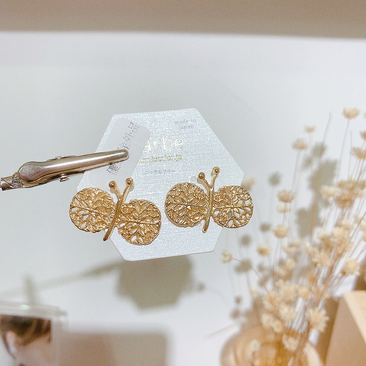 金色通花蝴蝶耳環 (網站限定優惠)