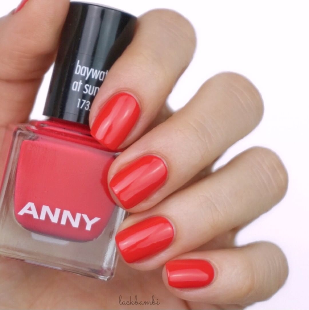 173.30 Baywatch At Sunset