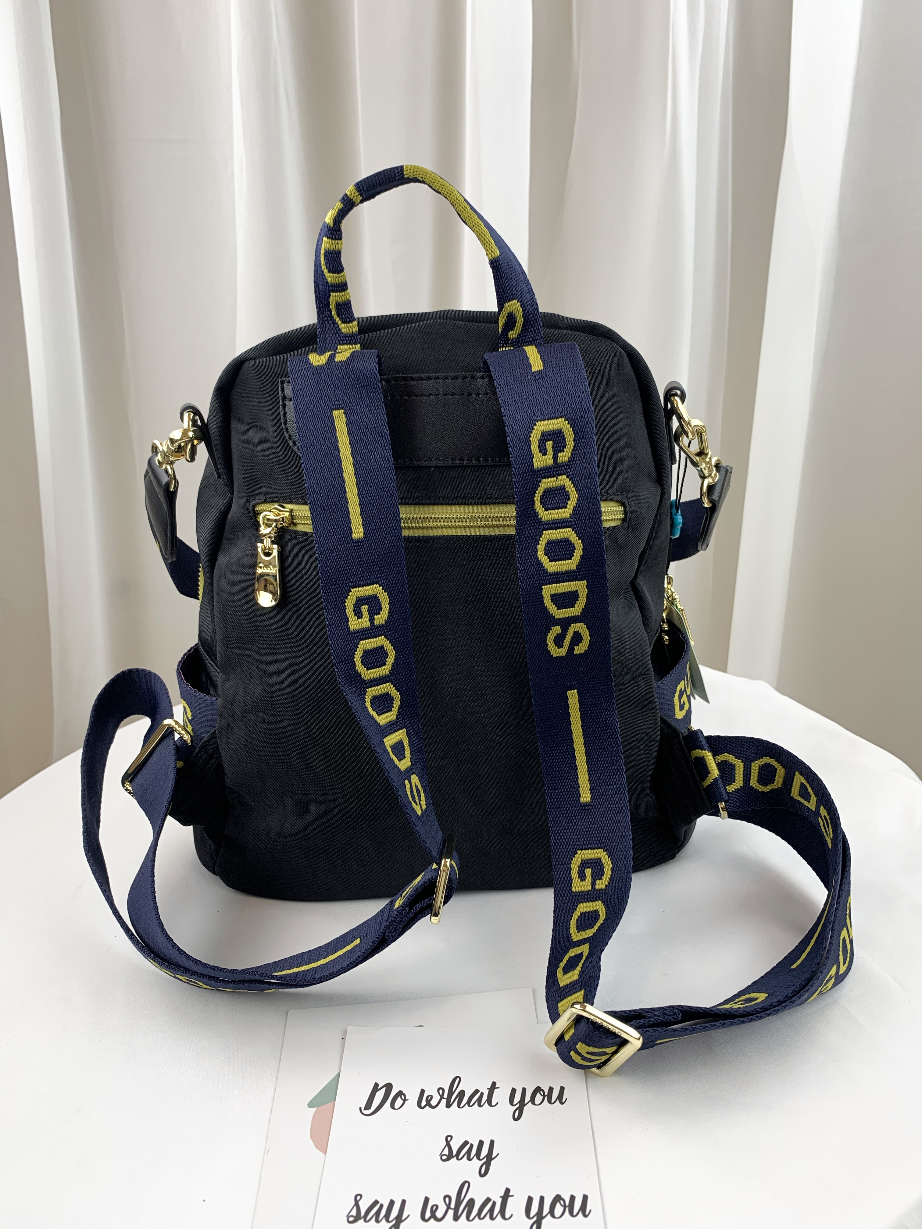 GOODS 織帶黑 拼接黃藍運動風後背包 / 側背包 附小熊吊飾 #2649