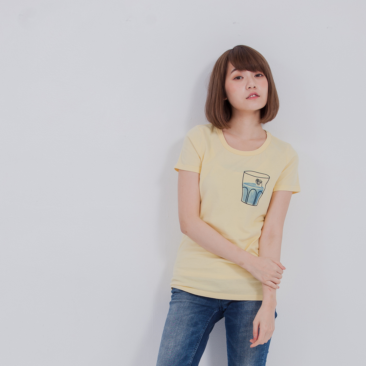 半杯水 短袖 蜜桃棉 女T 鵝黃