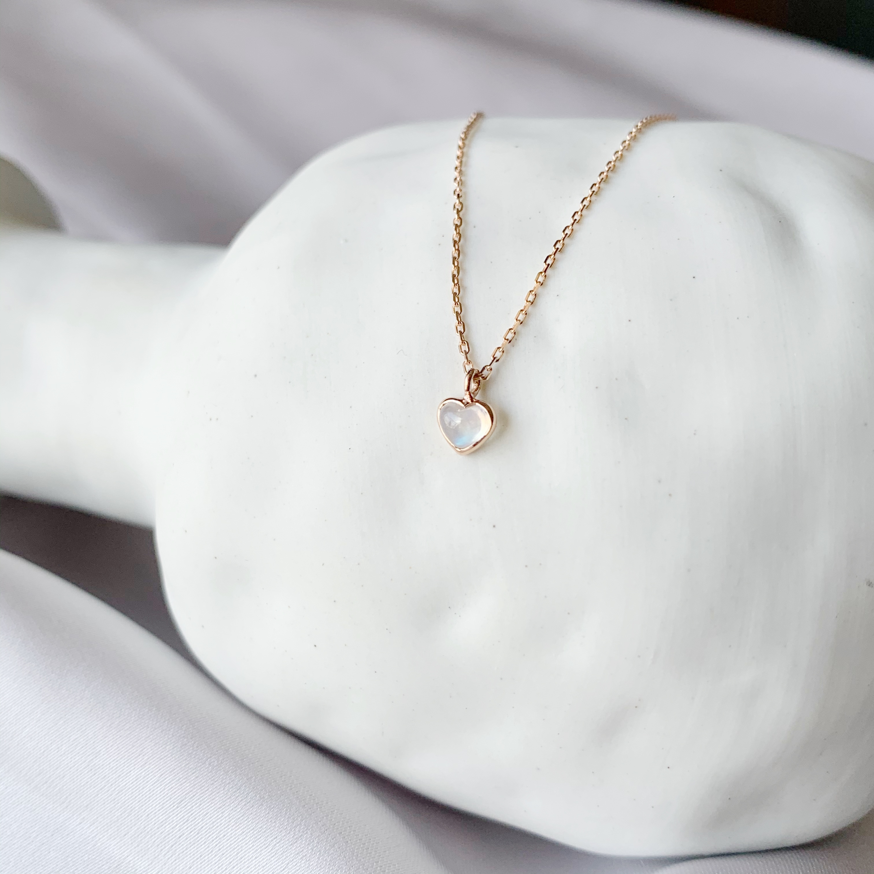 14K QQHEART月光石鎖骨鍊