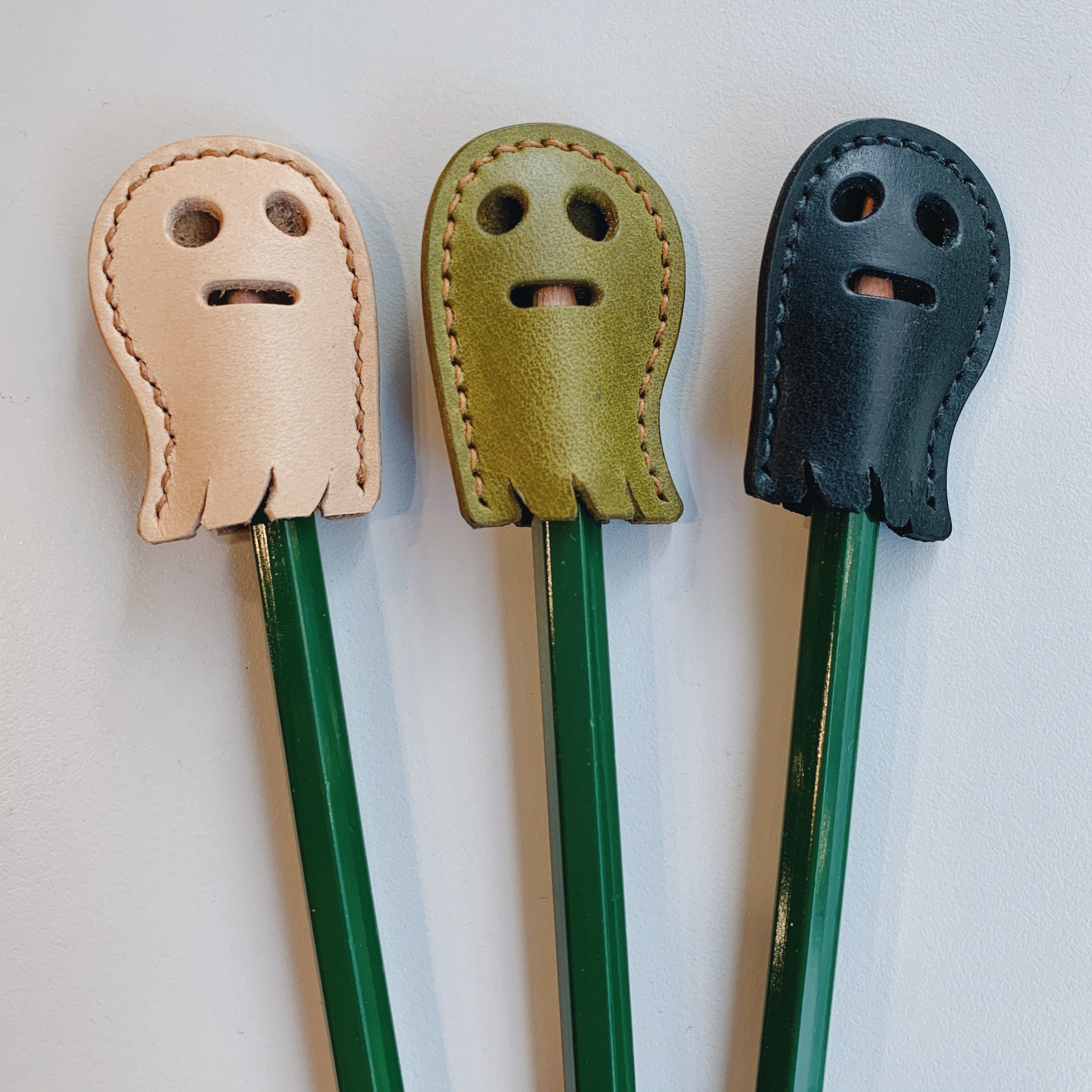 M.Seed 手作皮革鉛筆套 鬼東西（贈鉛筆）