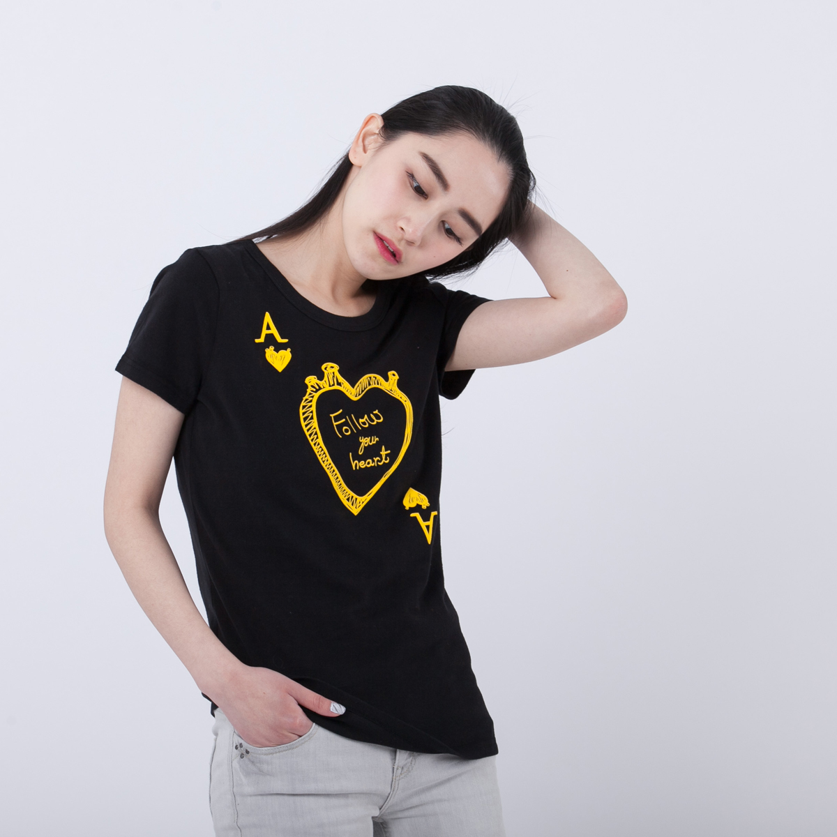 A heart 短袖 蜜桃棉 女T 黑色