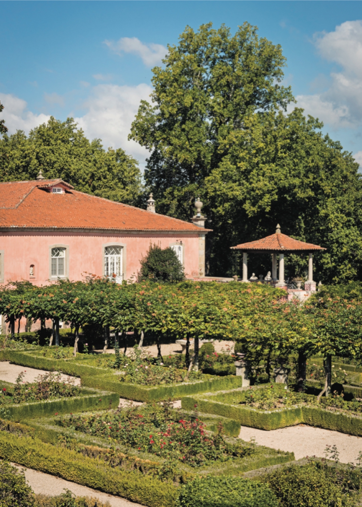 The house showcasing conservationism and respect for Portugal’s environmental, architectural and artistic legacy.