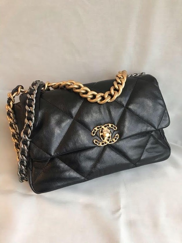 CHANEL 19 LARGE FLAP BAG