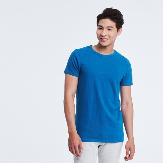 簡單素面短袖圓領蜜桃棉男T海藍色