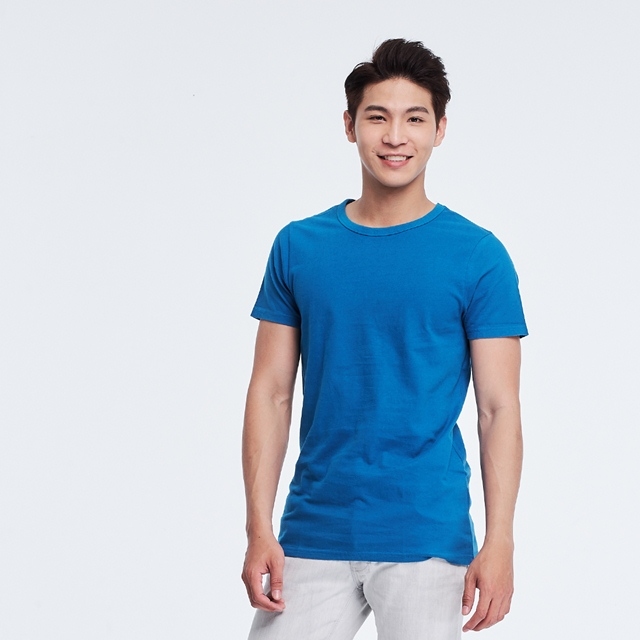 簡單素面短袖圓領蜜桃棉男T海藍色