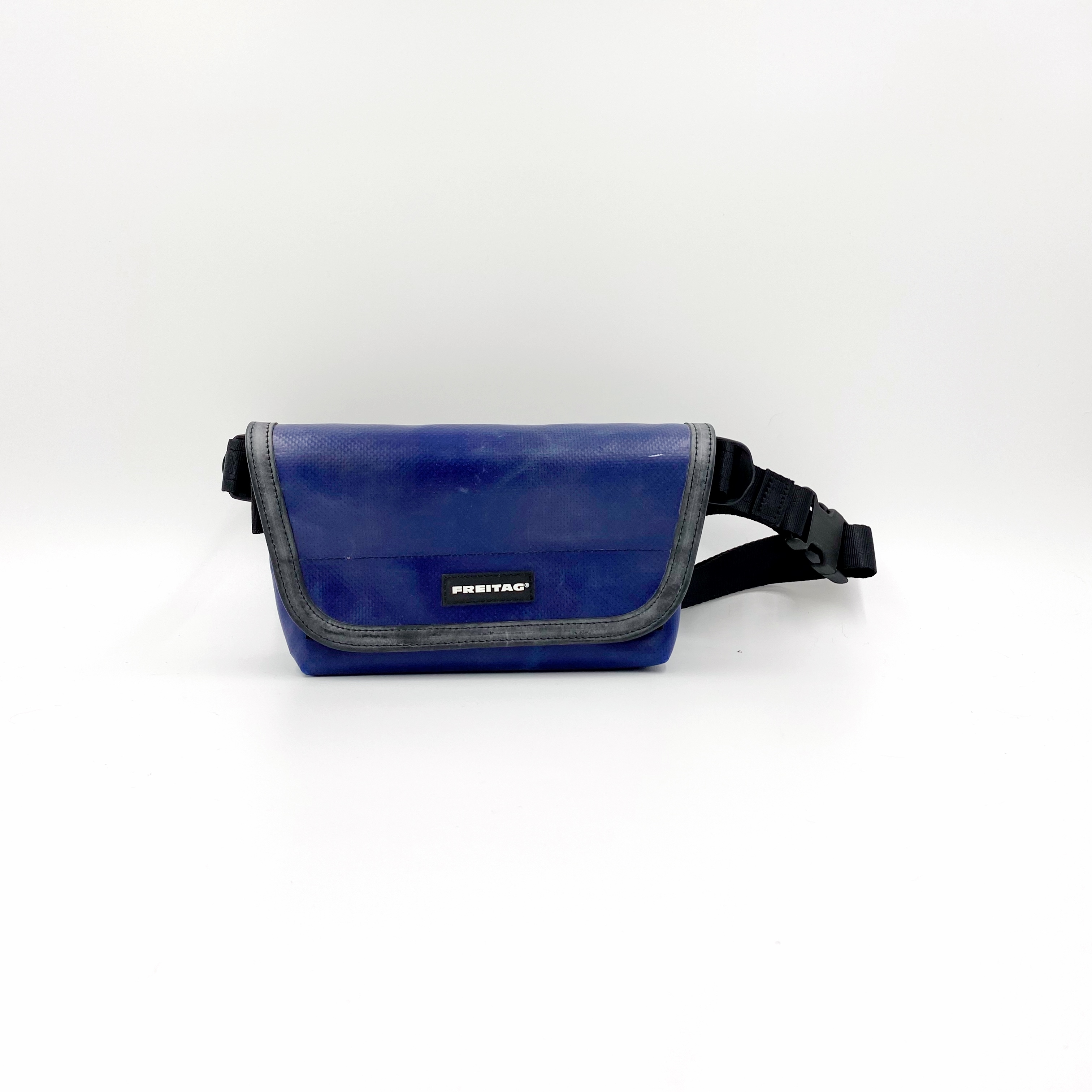 freitag fanny pack