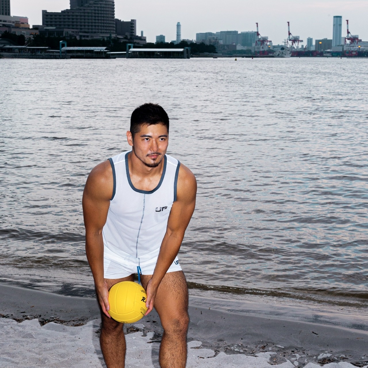 Mesh UP High 重磅尼龍背心 透視白/酷灰色