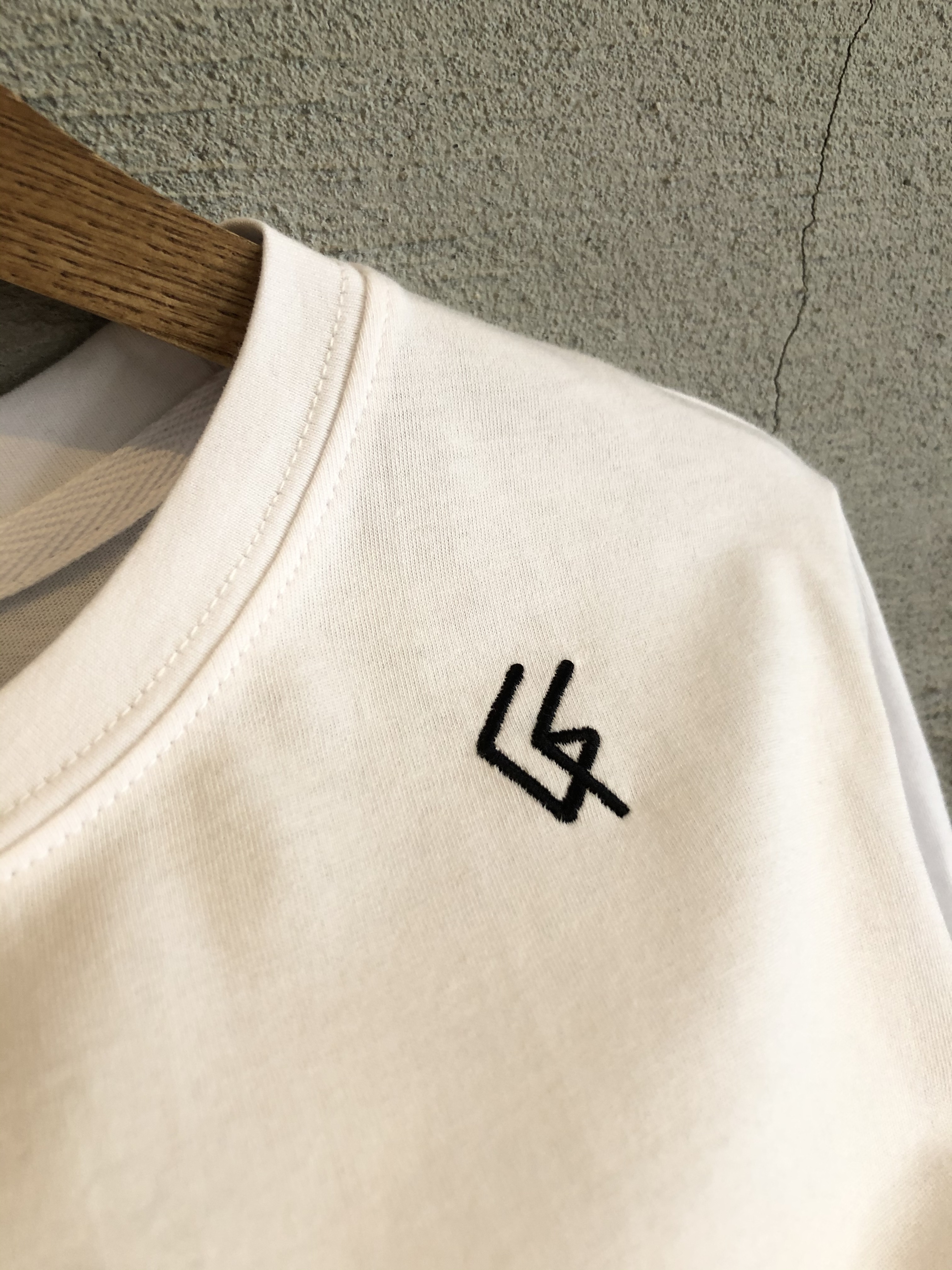 GE「LOGO刺繡棉質短袖上衣」白色