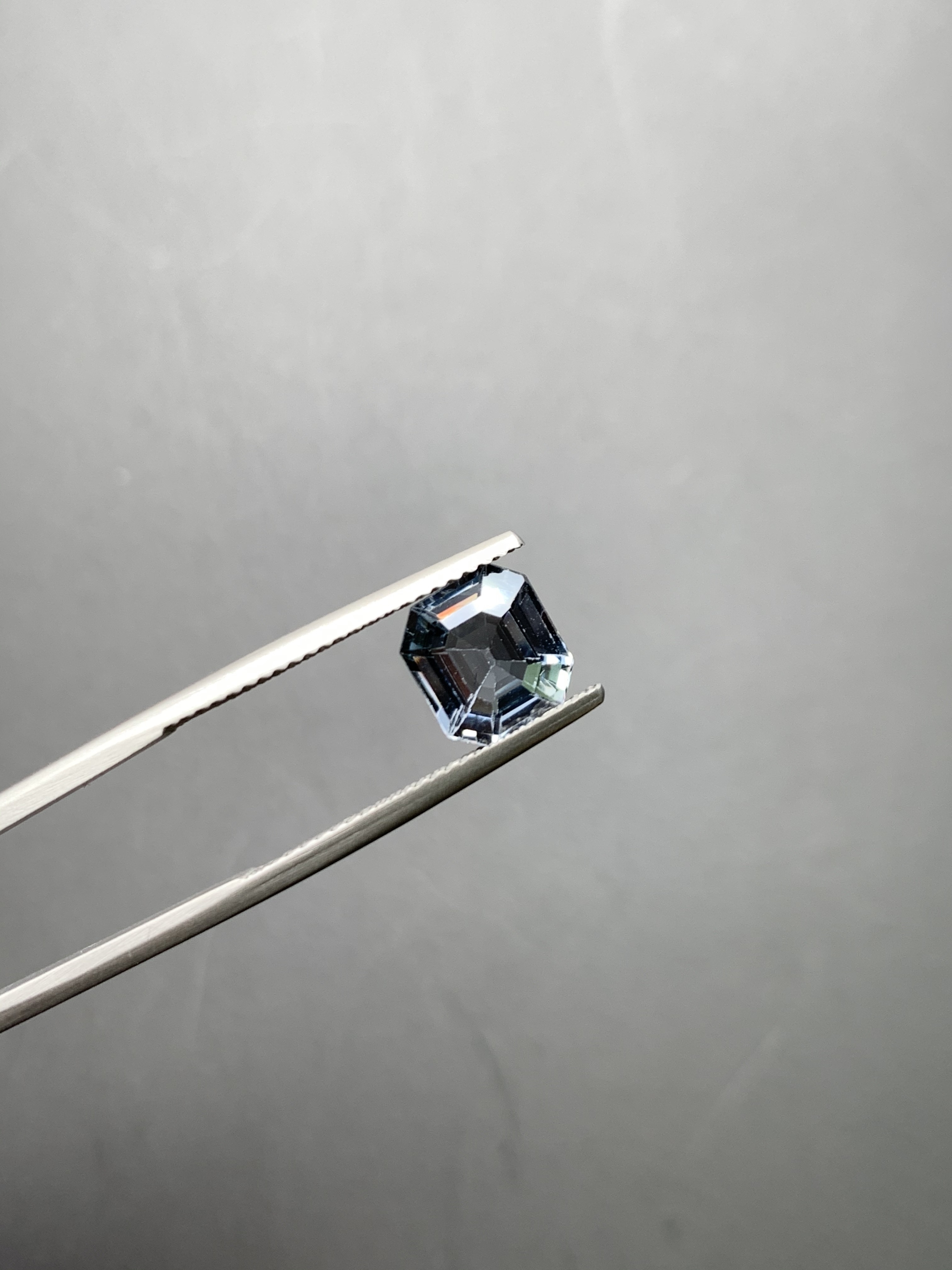 2.24ct 尖晶石