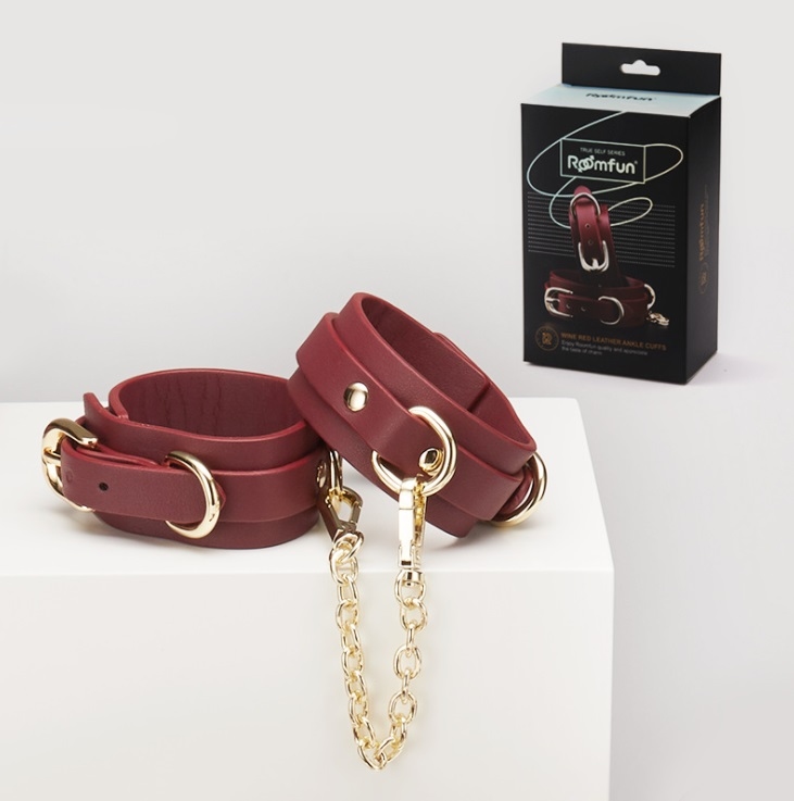 RoomFun - 奢華仿皮革腳銬