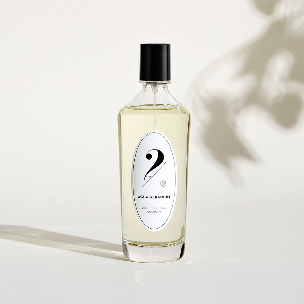 頂級香水,訂製香水, Miller Harris, Lyn Harris, CLAUS PORTO, 馥奇, 大地印記, 海地香根草, 文明的野性, 紅洋葵, 寧靜時刻, 金色香松, 富裕莊園, 幸福桔橙, 曙光, 清新檸檬, 狂野香韻, 白茉莉