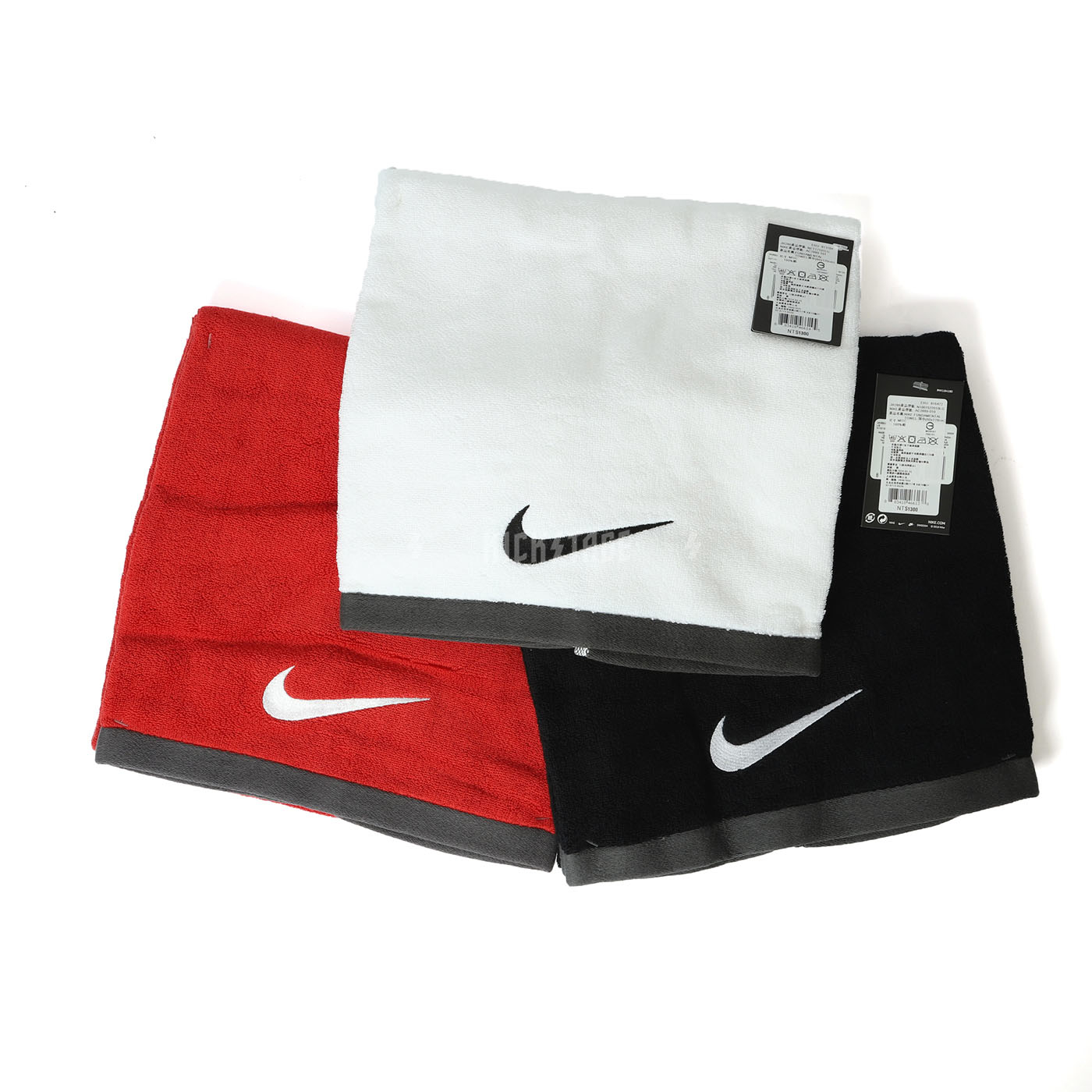 [特價商品無退換] NIKE Fundamental Towel 白 黑 紅 浴巾 大型 運動毛巾 刺繡【AC2089-010】純棉