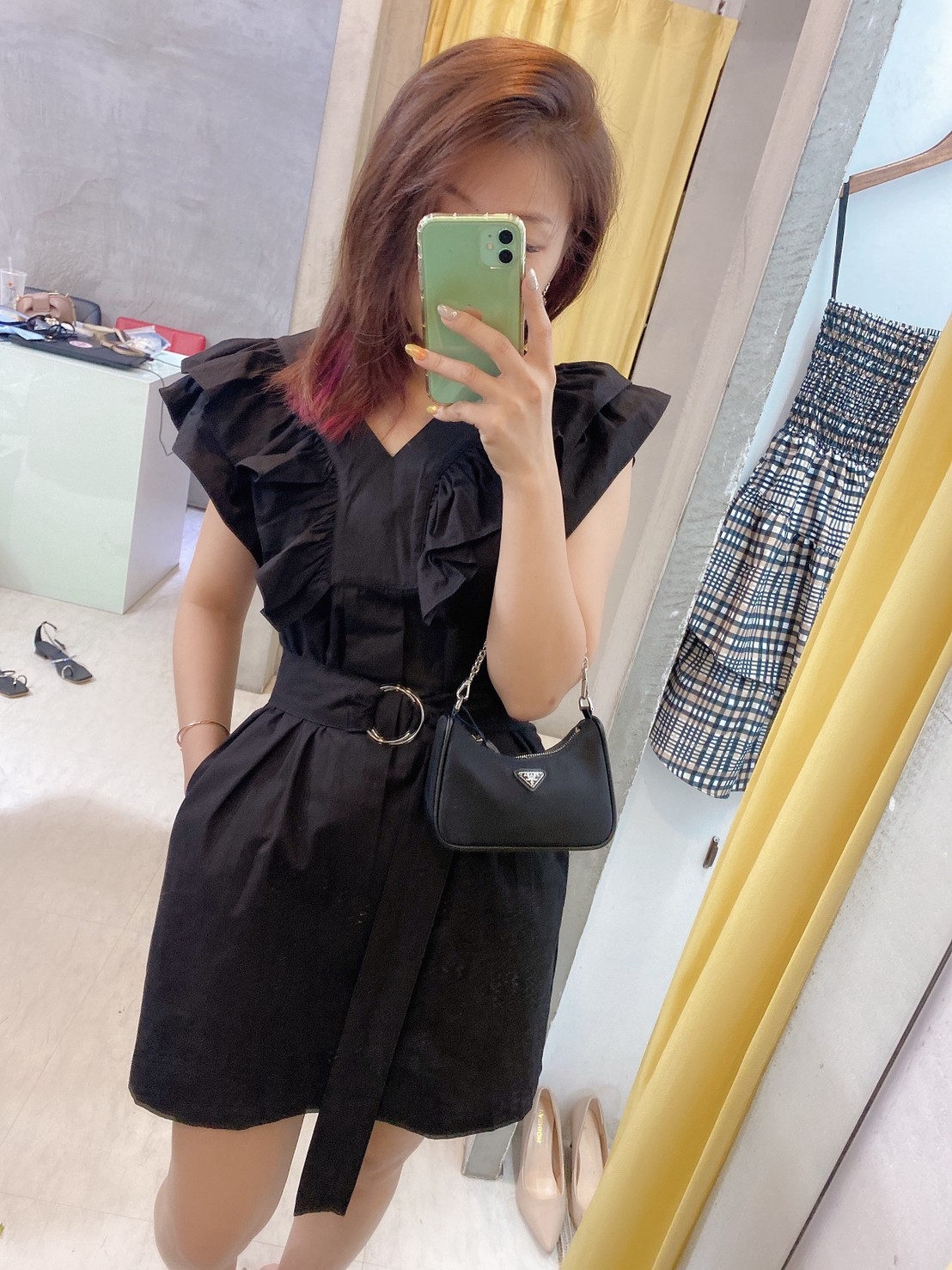 SOLE品牌訂製款_雙層荷葉V領洋裝